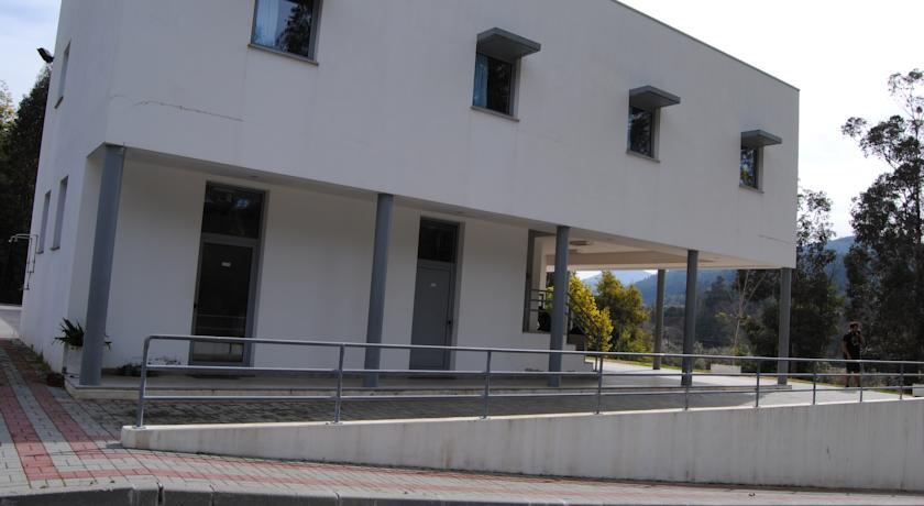 Хостел Centro de Ferias da Mata