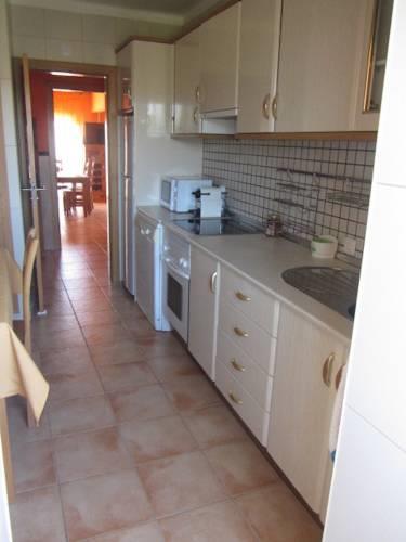 Апартаменты Correia Holiday Apartment