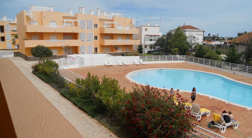 Апартаменты Apartamentos Cabanas Golf
