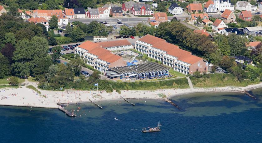 Отель Danland Faaborg Holiday Center