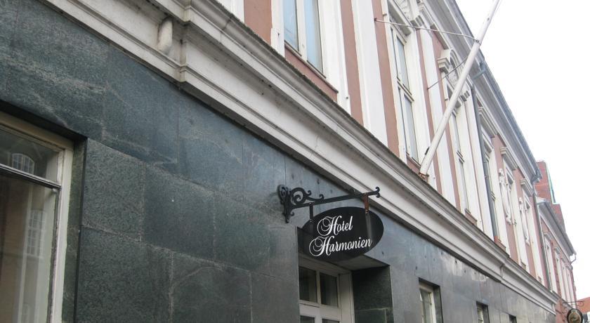 Отель Hotel Harmonien