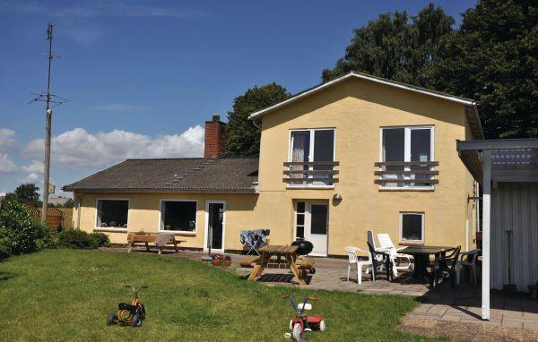 Апартаменты Holiday home Bækken