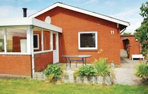 Апартаменты Holiday home Møgeltøndervej