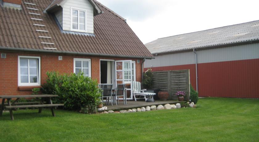 Апартаменты Mersted Holiday House