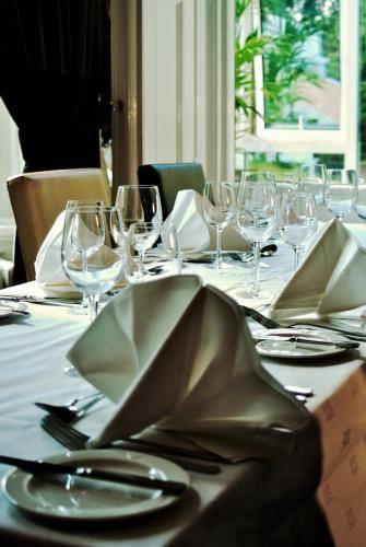 Отель Tulip Inn York - Burn Hall