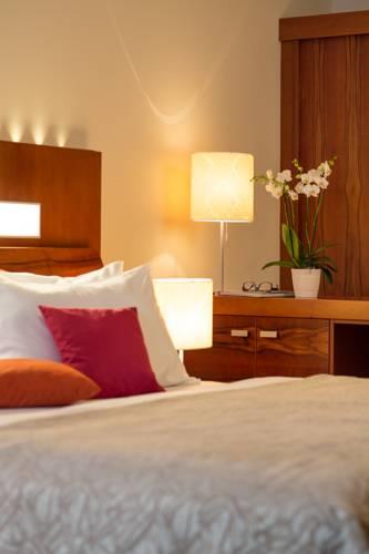 Отель Austria Trend Hotel Europa Graz