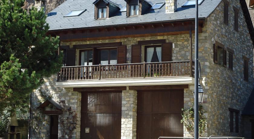 Апартаменты Casa Rural la Comella
