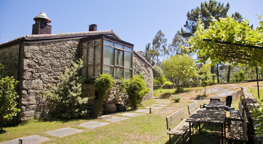 Отель Casa O Cruceiro de Aguiar