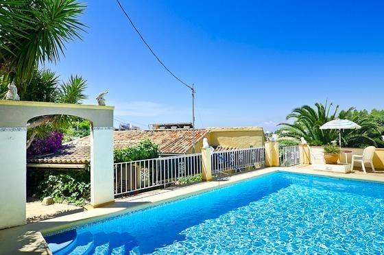 Апартаменты Villa Gerania