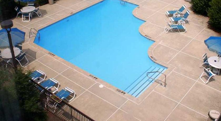Отель Hampton Inn New Bern