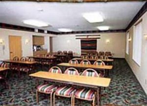 Отель Comfort Suites Rapid River Lodge