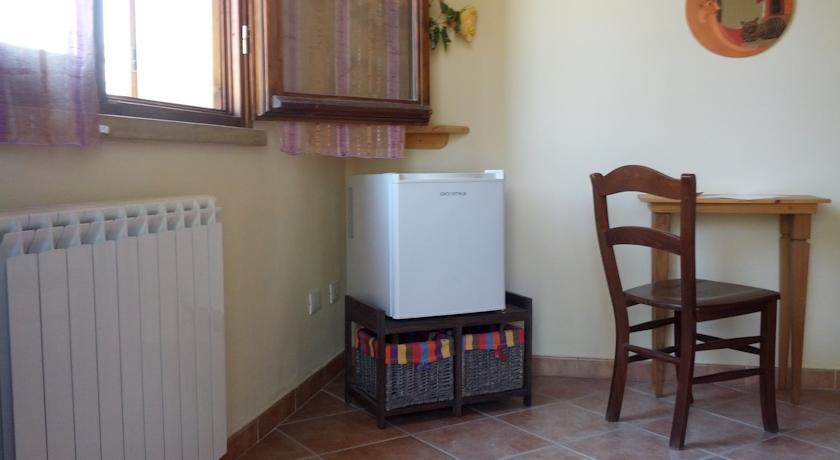Отель Agriturismo Il Canterino