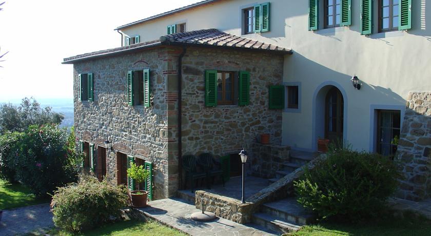 Отель Olive Tree Suites