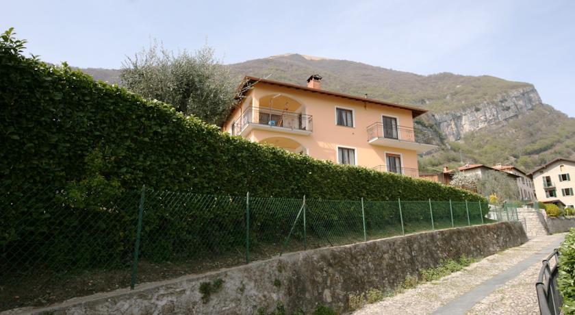 Гостевой дом Gamma Apartments Lake Como