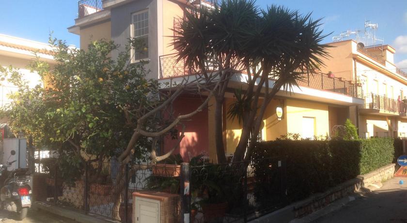 Мини-отель B&B Lemon Tree