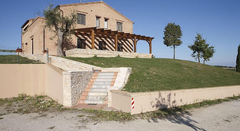 Отель Agriturismo Fattoria Marchetti