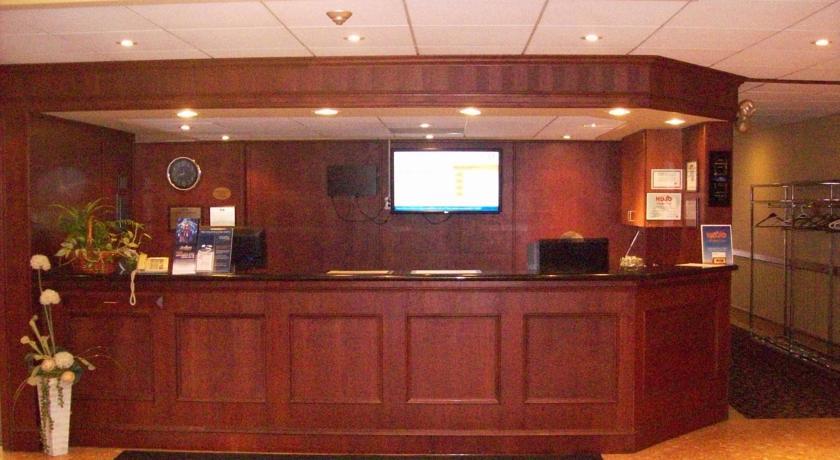 Отель Howard Johnson Plaza Hotel Sudbury