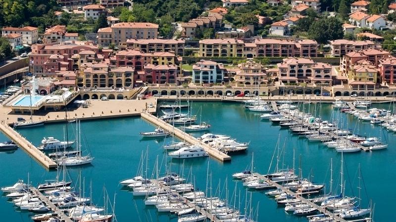 Апартаменты Appartamento Porto San Rocco