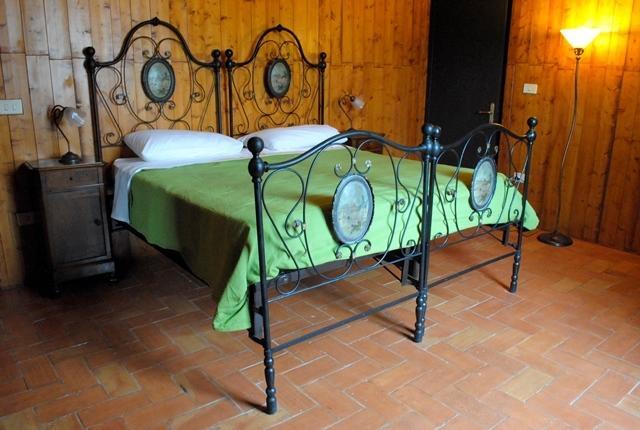 Отель Agriturismo Podere Canovi