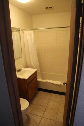 Отель Seatac Inn