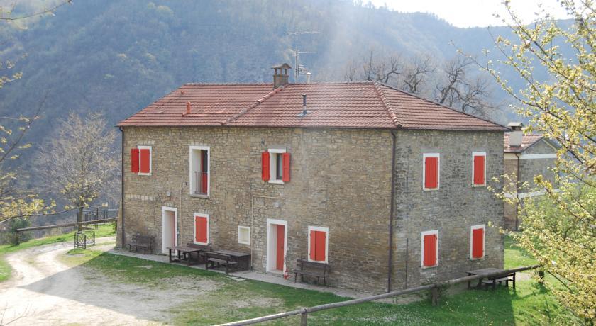 Отель Agriturismo Badia di Susinana