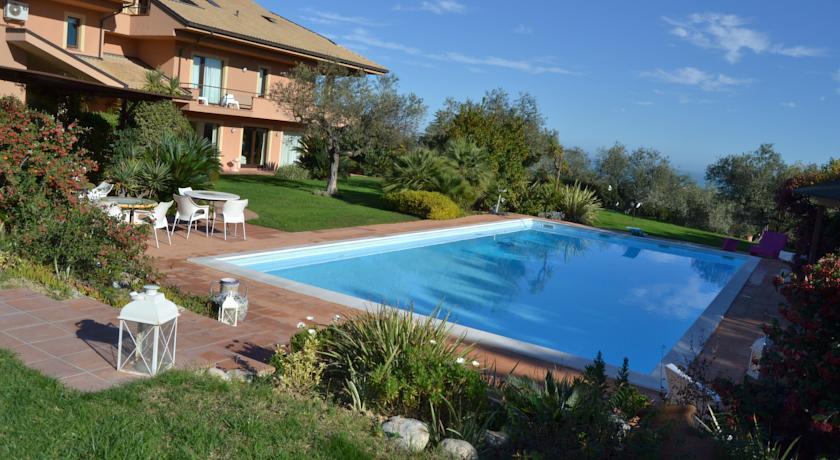 Мини-отель Villa Zagara Luxury Bed And Breakfast