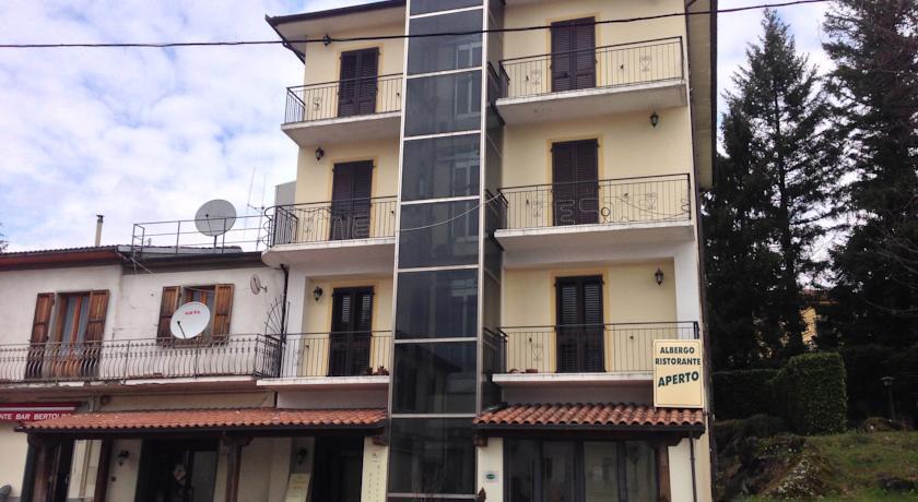 Отель Hotel Ristorante Bertolini