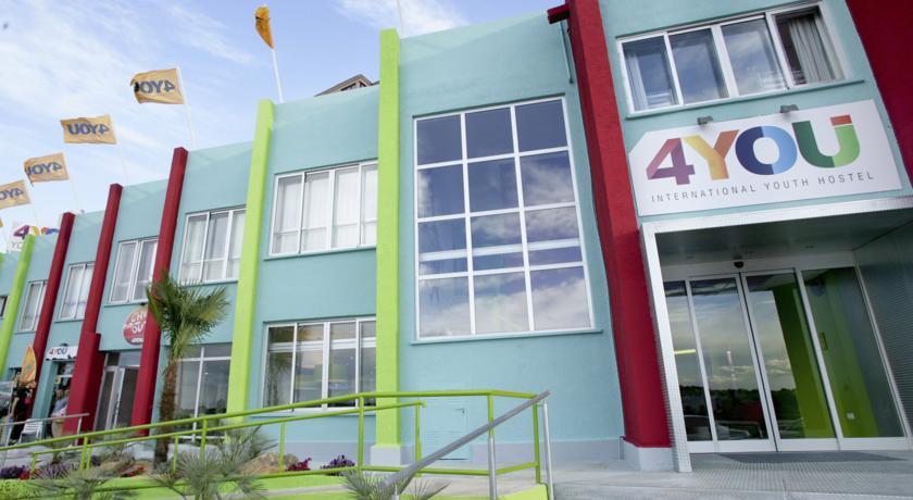 Youth Hostel 4 You
