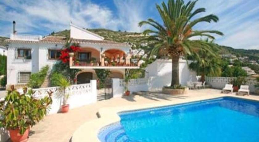 Holiday Home Calas