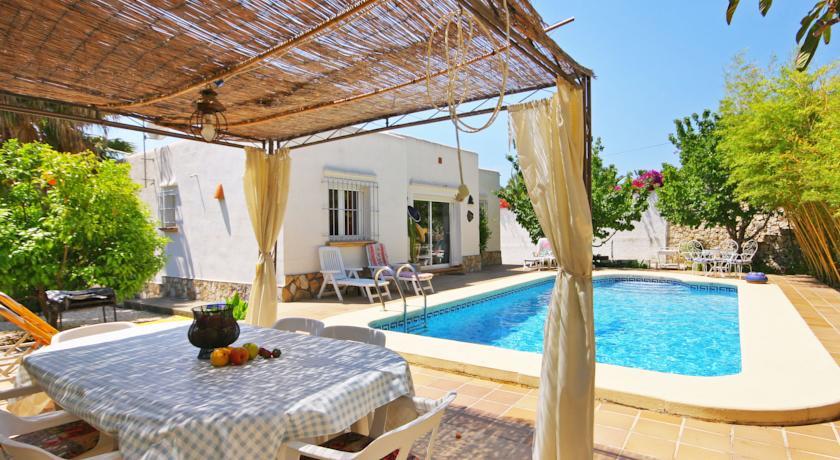 Апартаменты Holiday Home Vinyes