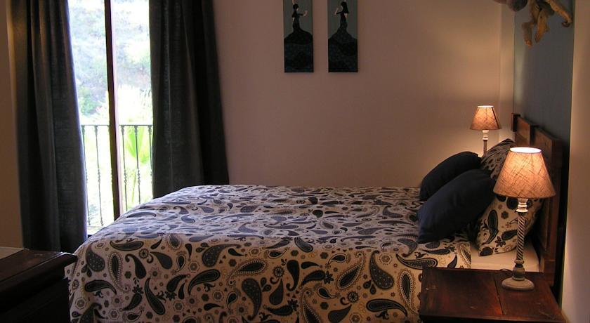 Villa Morera Bed & Breakfast
