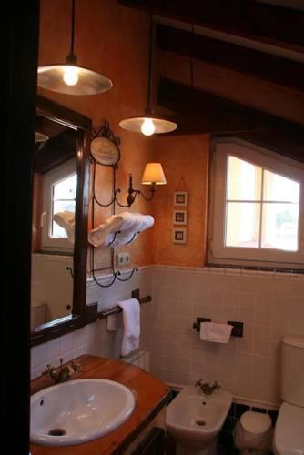 Отель Hotel Rural Las Cavas