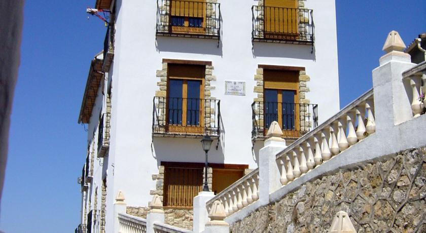 Апартаменты Apartamentos Carrebaix