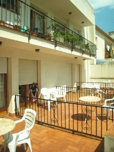 Гостевой дом Hostal La Marina