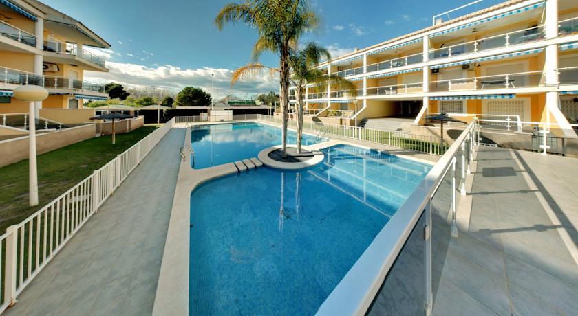Апартаменты Arena Apartments