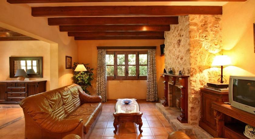 Апартаменты Villa Encinas Son Toni