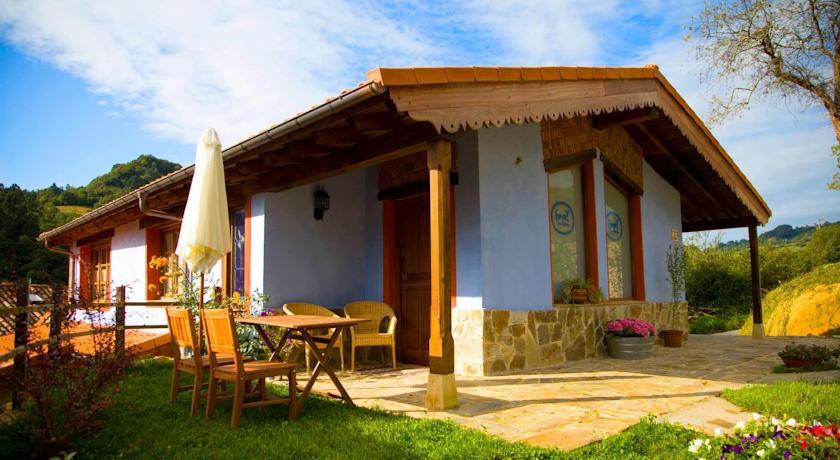 Апартаменты Apartamentos Fuente de San Antonio