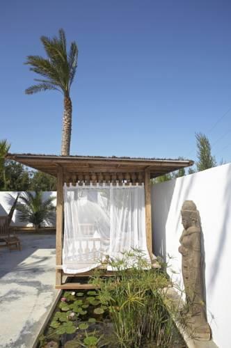 Отель Agroturismo Atzaró