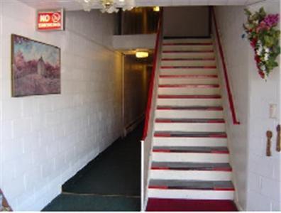 Отель Budget Inn Motel