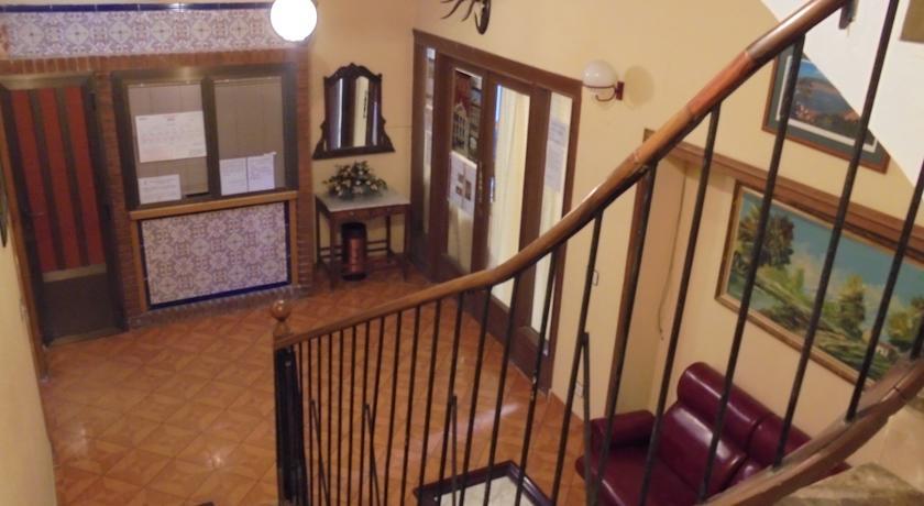 Отель Hostal Palacete de los Arcedianos