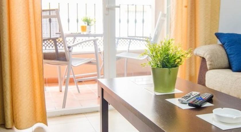 Апартаменты Apartamentos Jardín Andaluz