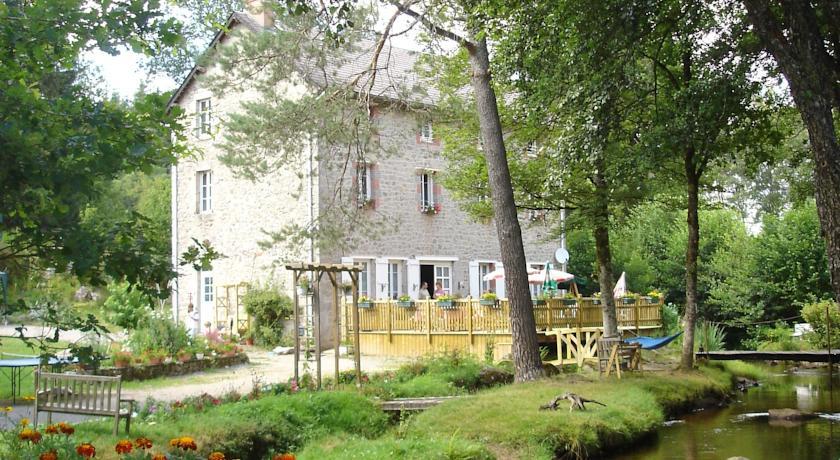 Мини-отель Chambres d'Hôtes du Moulin de Prat
