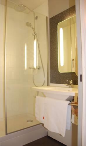 Отель Ibis Roanne