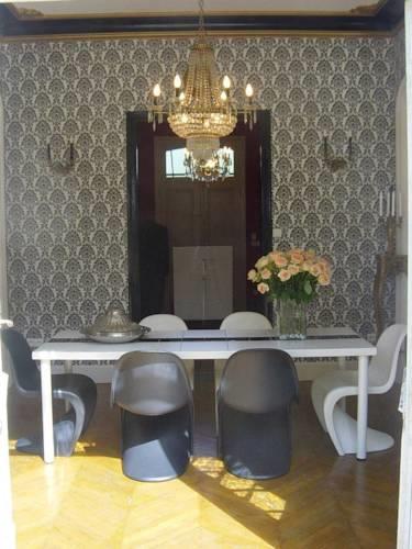 Гостевой дом Manoir Le Louis 21