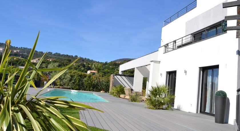 Мини-отель Villa Louancelie