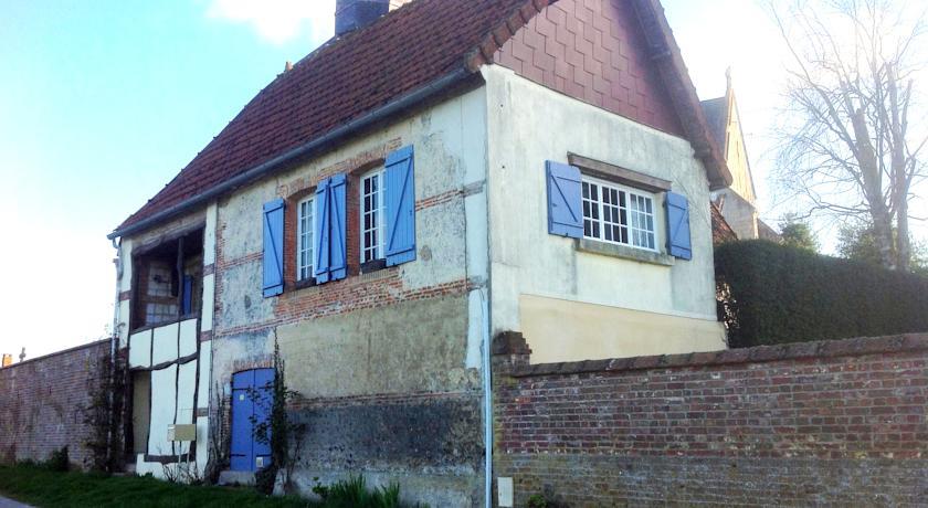 Апартаменты Gîte du Presbytère de L'Abbé L'Hermina