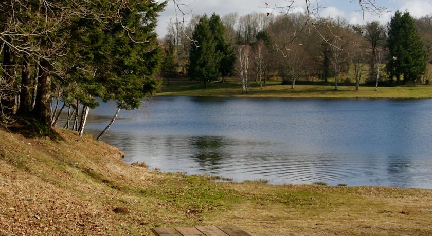 Отель Hameau de la Maridele