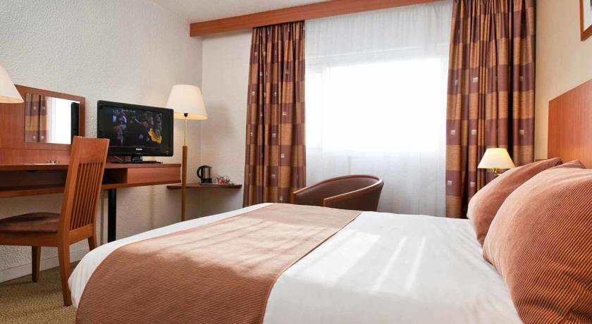 Отель Mercure Beauvais