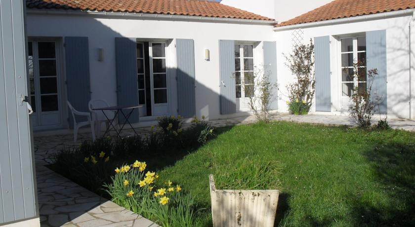 Апартаменты La Maison du Petit Port de L'Houmeau