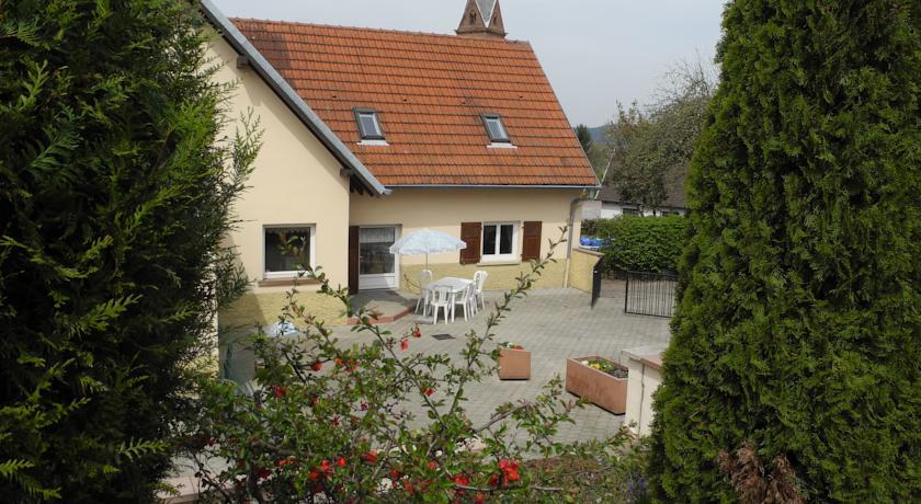 Апартаменты Au Pied du Chateau